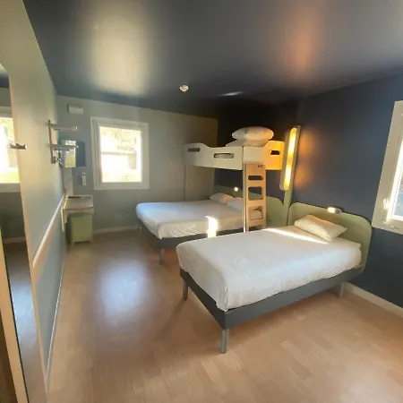 Ibis Budget Hotel 2*