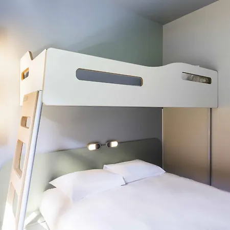 Ibis Budget Отель Салланш